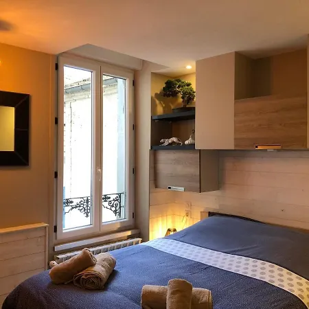 Rdc 1 - Chambre Meublee Au Coeur Du Centre Ville De Montlucon - Wifi Et Netflix Exterior photo
