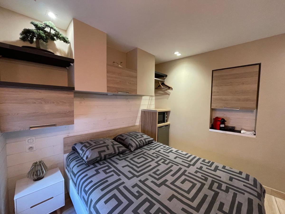 Rdc 1 - Meublee Au Coeur Du Centre De - Wifi Et Netflix Montlucon